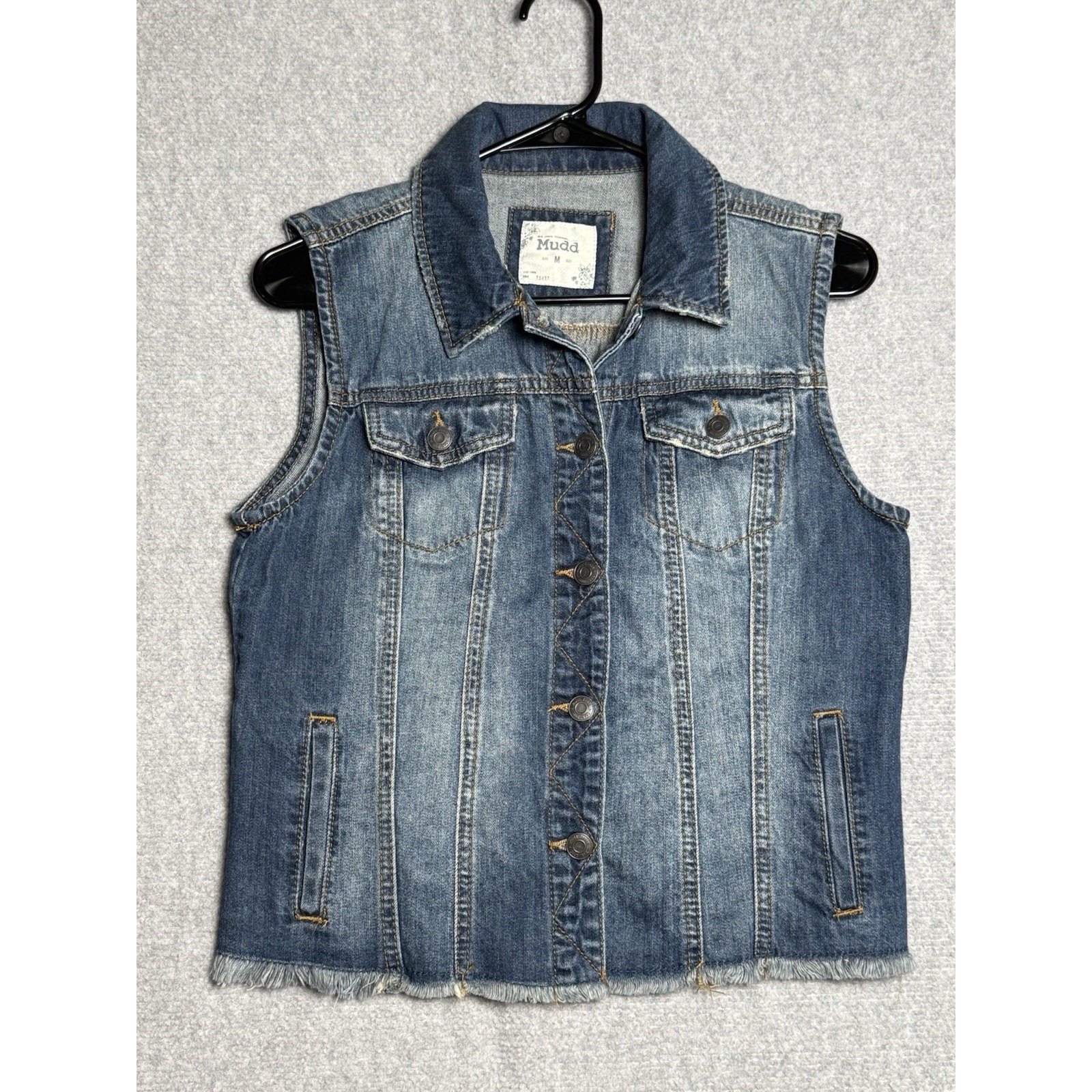 Mudd Denim Vest Womens Medium Jean Sleeveless Button Front Distressed Jacket